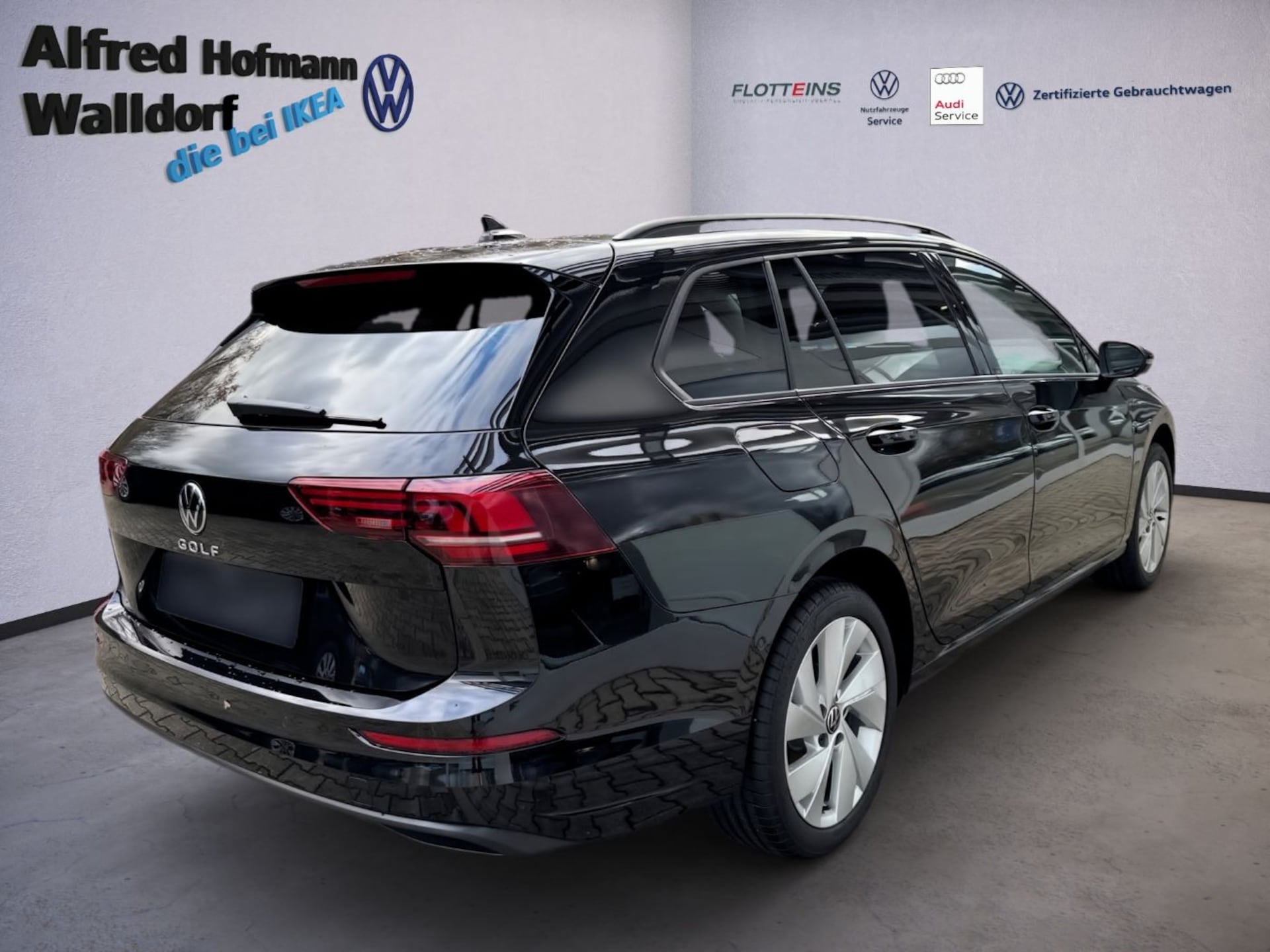 Volkswagen Golf Variant Life
