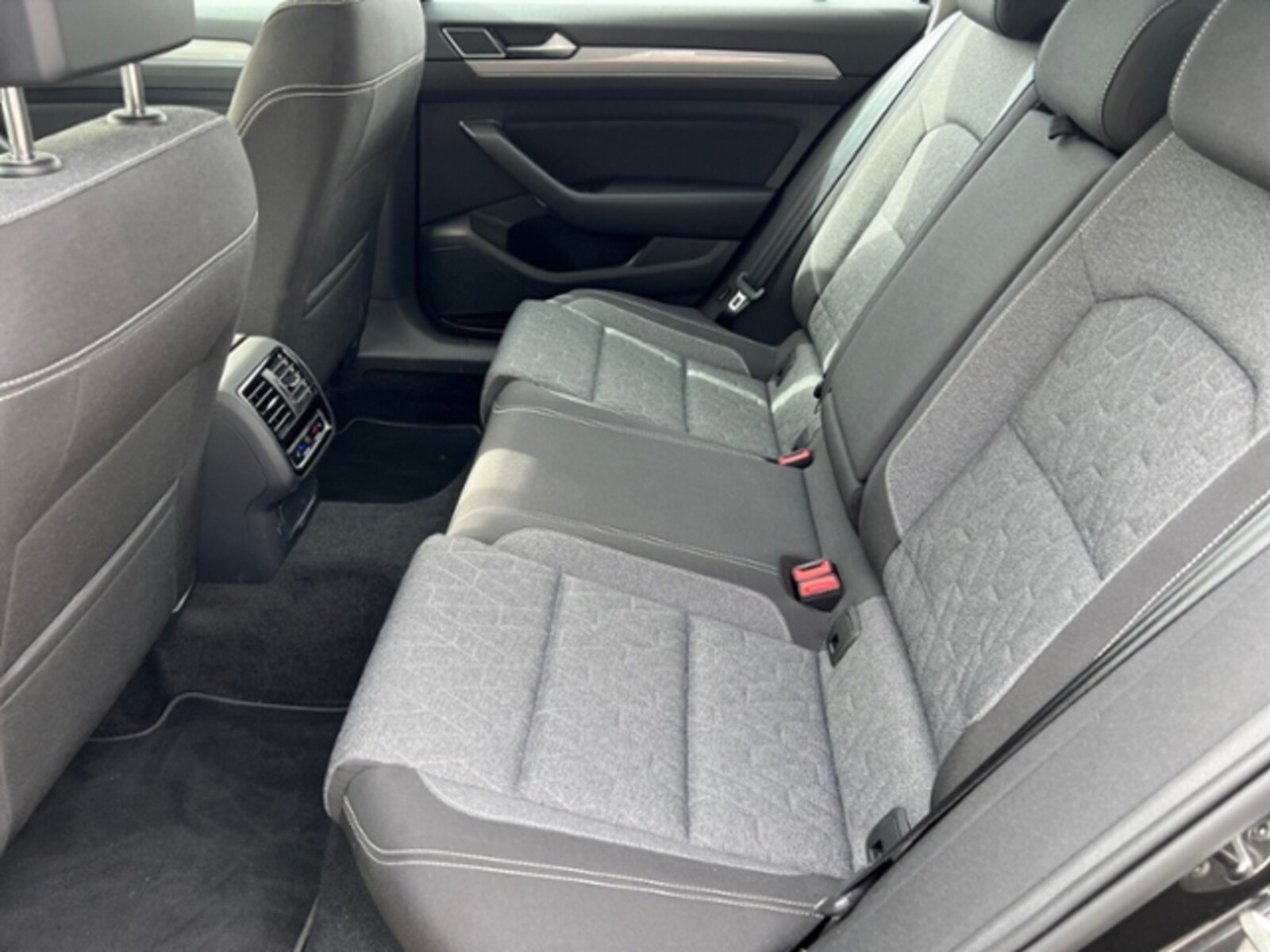 Volkswagen Passat Variant – Bild 14