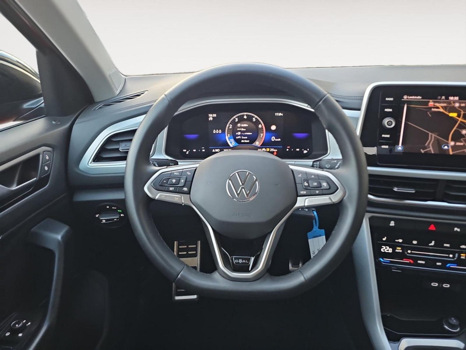 Volkswagen T-Roc – Bild 12