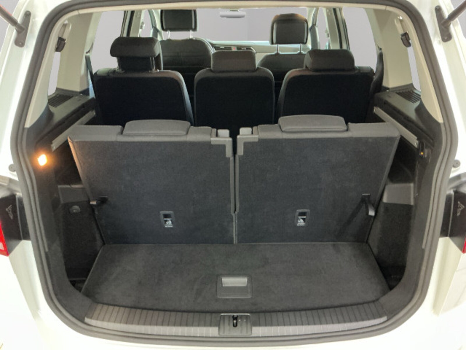 Volkswagen Touran – Bild 18