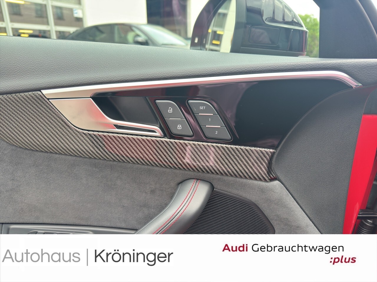 Image about Audi RS 4 Avant TFSI quattro tiptronic