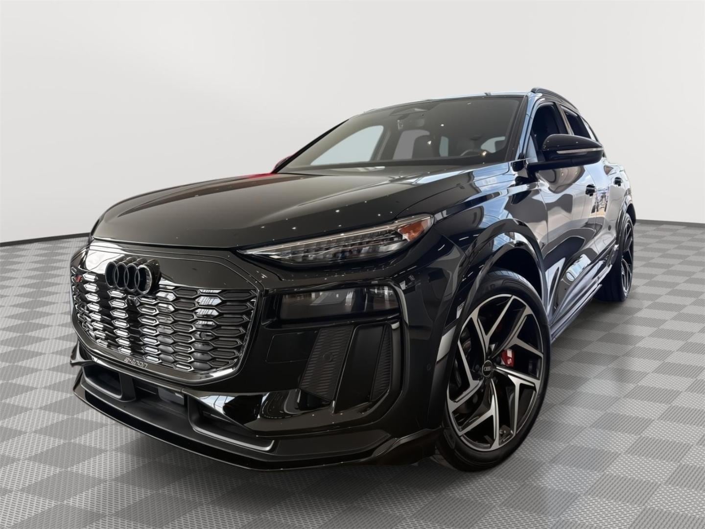 2027 Audi SQ6 e-tron Premium Plus quattro's photo