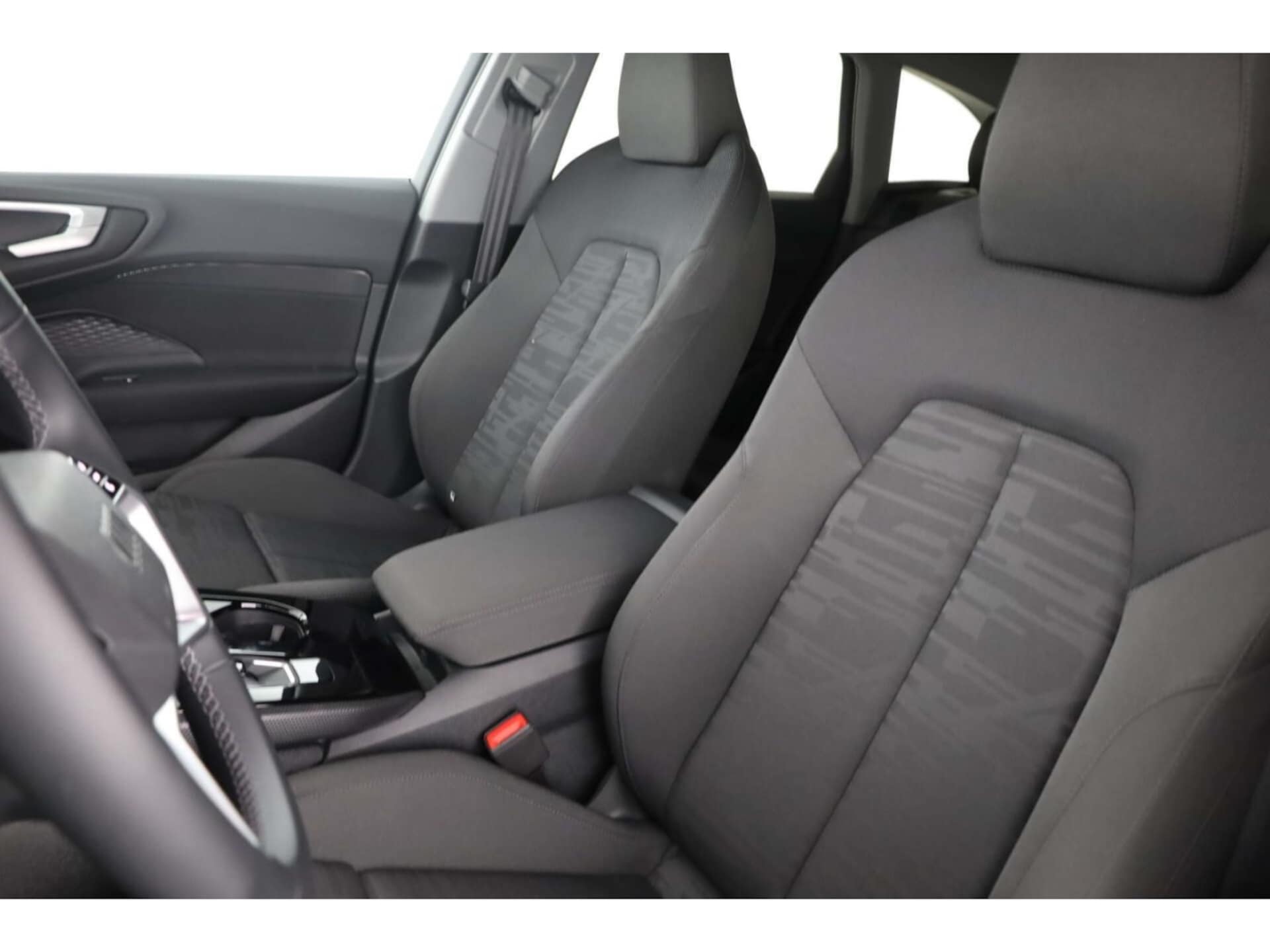 Audi A5 Avant e-hybrid