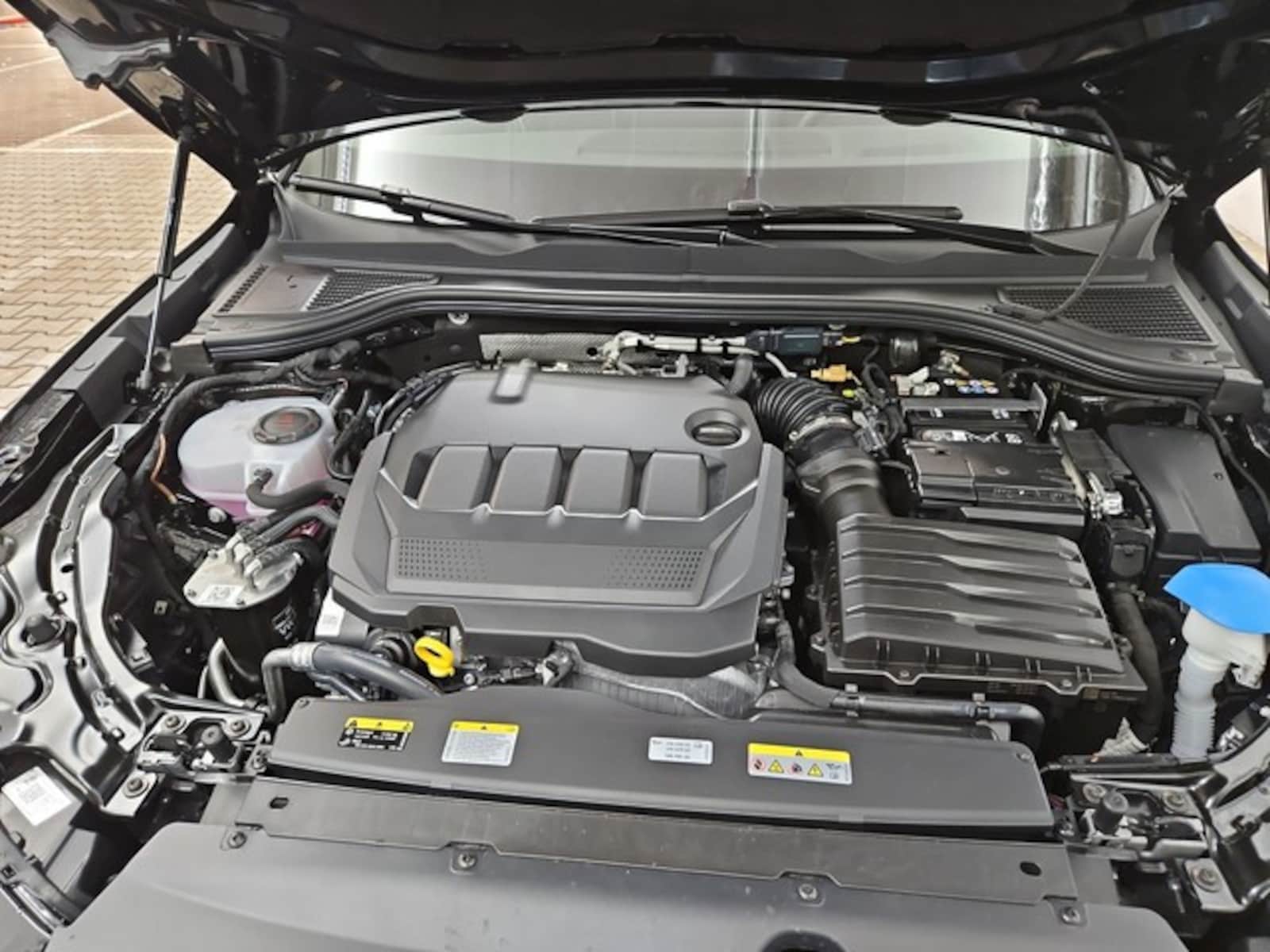 Volkswagen Passat – Bild 17
