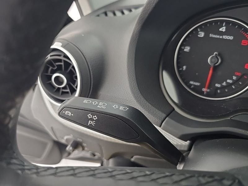 Image about Audi Q2 Business 30 TDI 85 kW (116 CV) S tronic