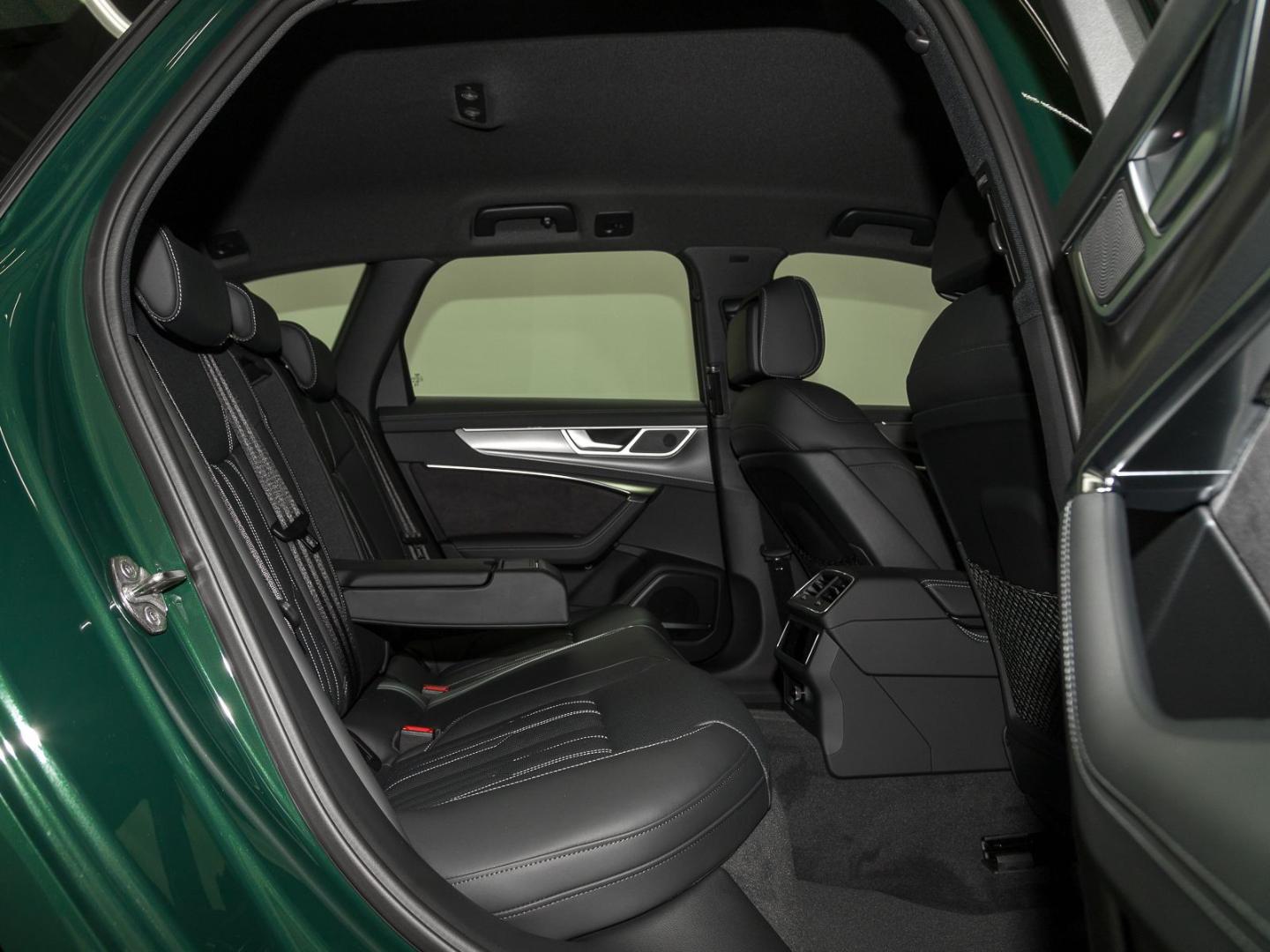 Image about Audi RS 6 Avant TFSI quattro tiptronic
