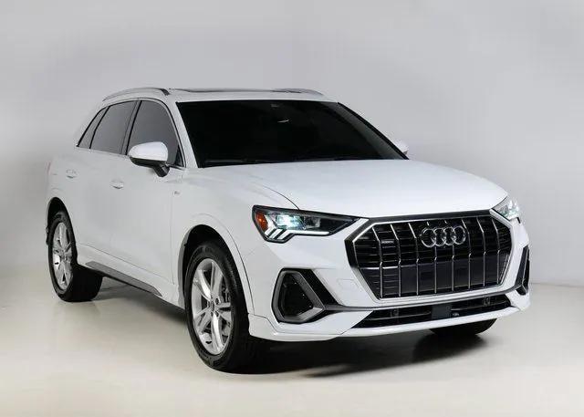 2022 Audi Q3