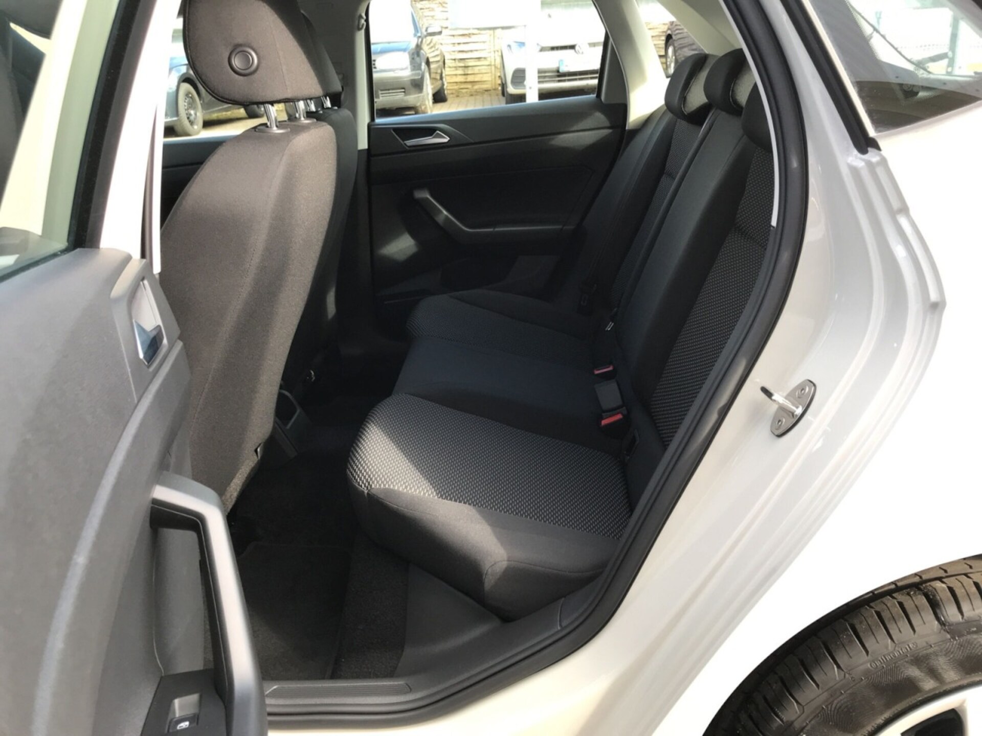 Volkswagen Polo Basis-Modell