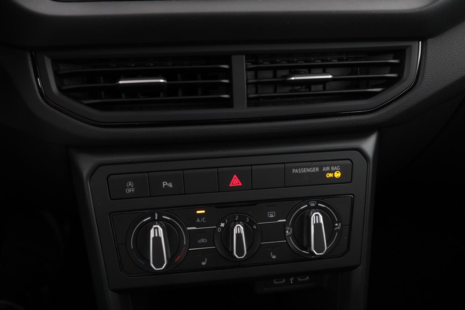 Volkswagen T-Cross Basis-Modell