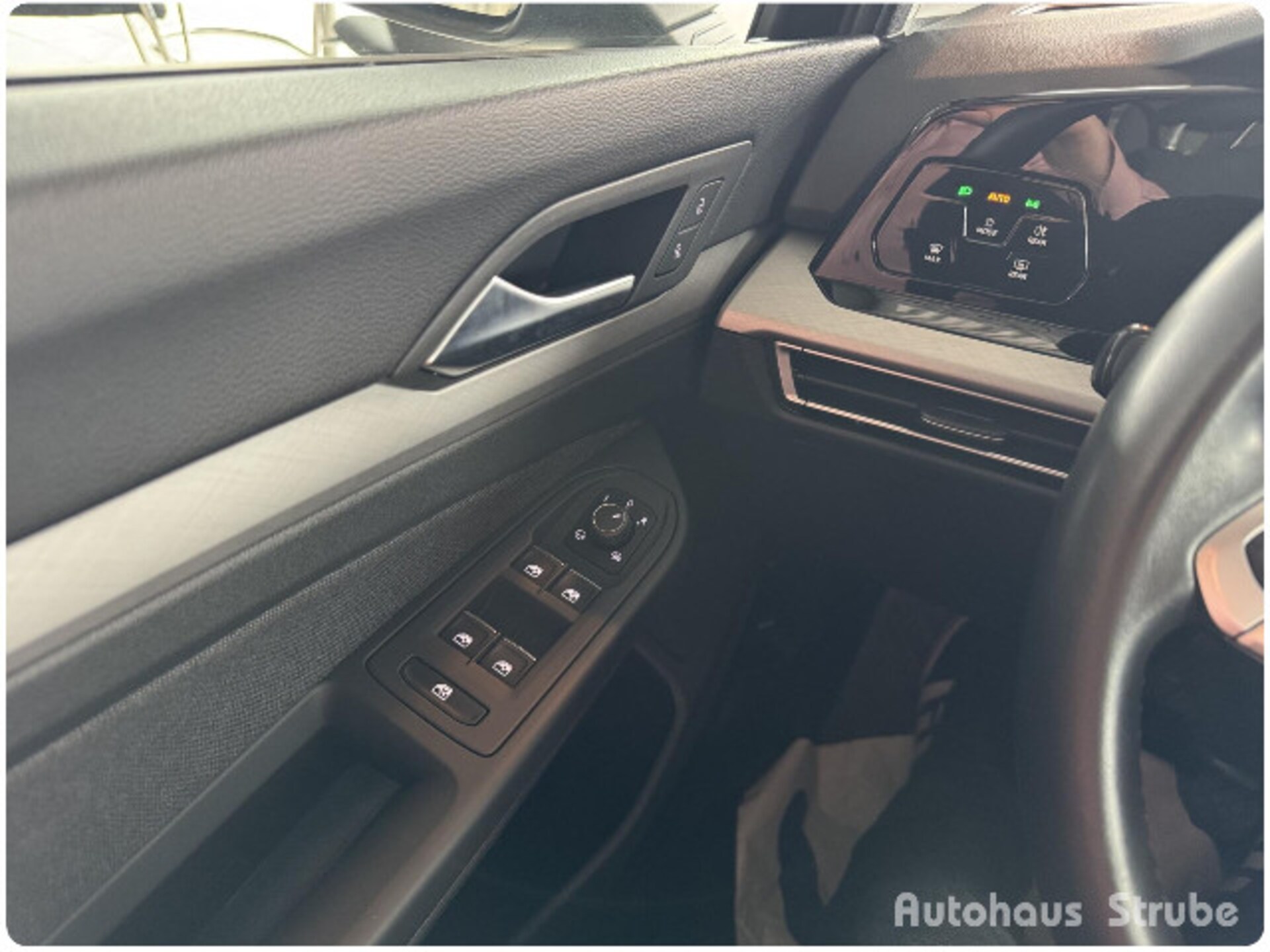 Volkswagen Golf Variant Life