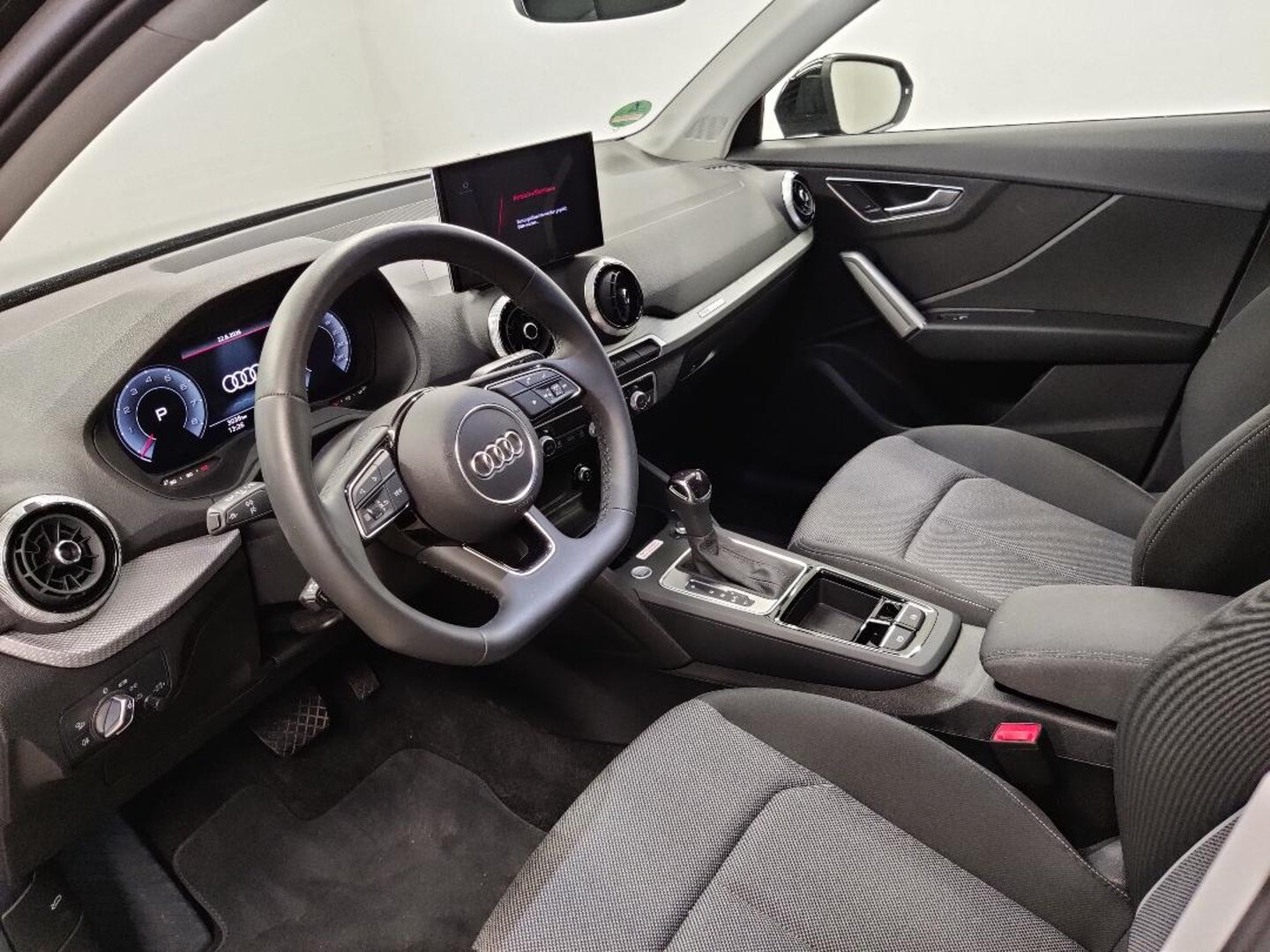 Bild über Audi Q2 S line 35 TFSI S tronic - für weitere Informationen kontaktieren Sie den Audi Partner