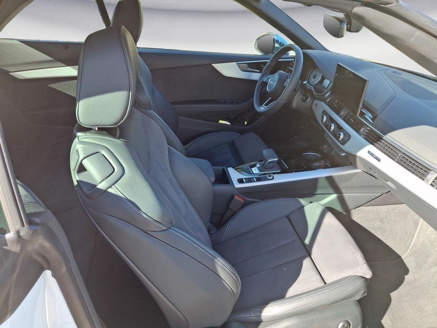 Bild über Audi S5 Cabriolet TFSI quattro tiptronic - für weitere Informationen kontaktieren Sie den Audi Partner