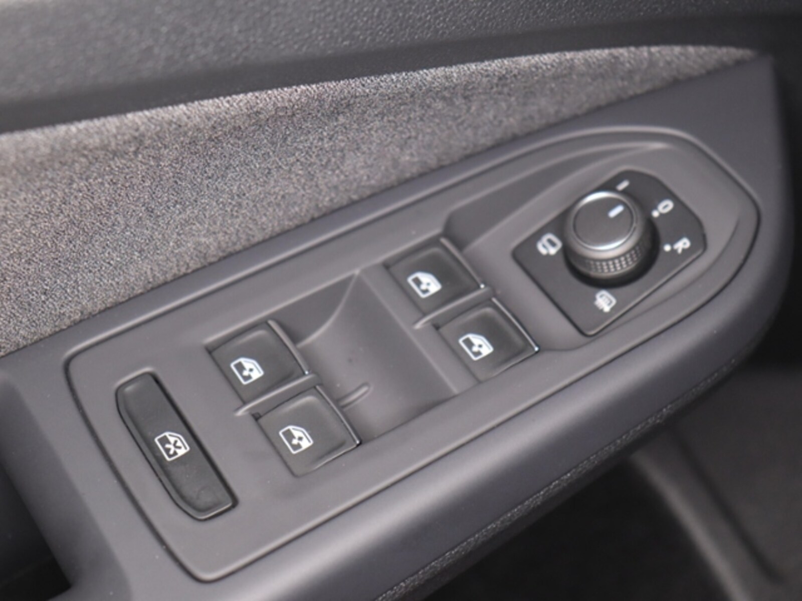 Volkswagen Golf Variant – Bild 15
