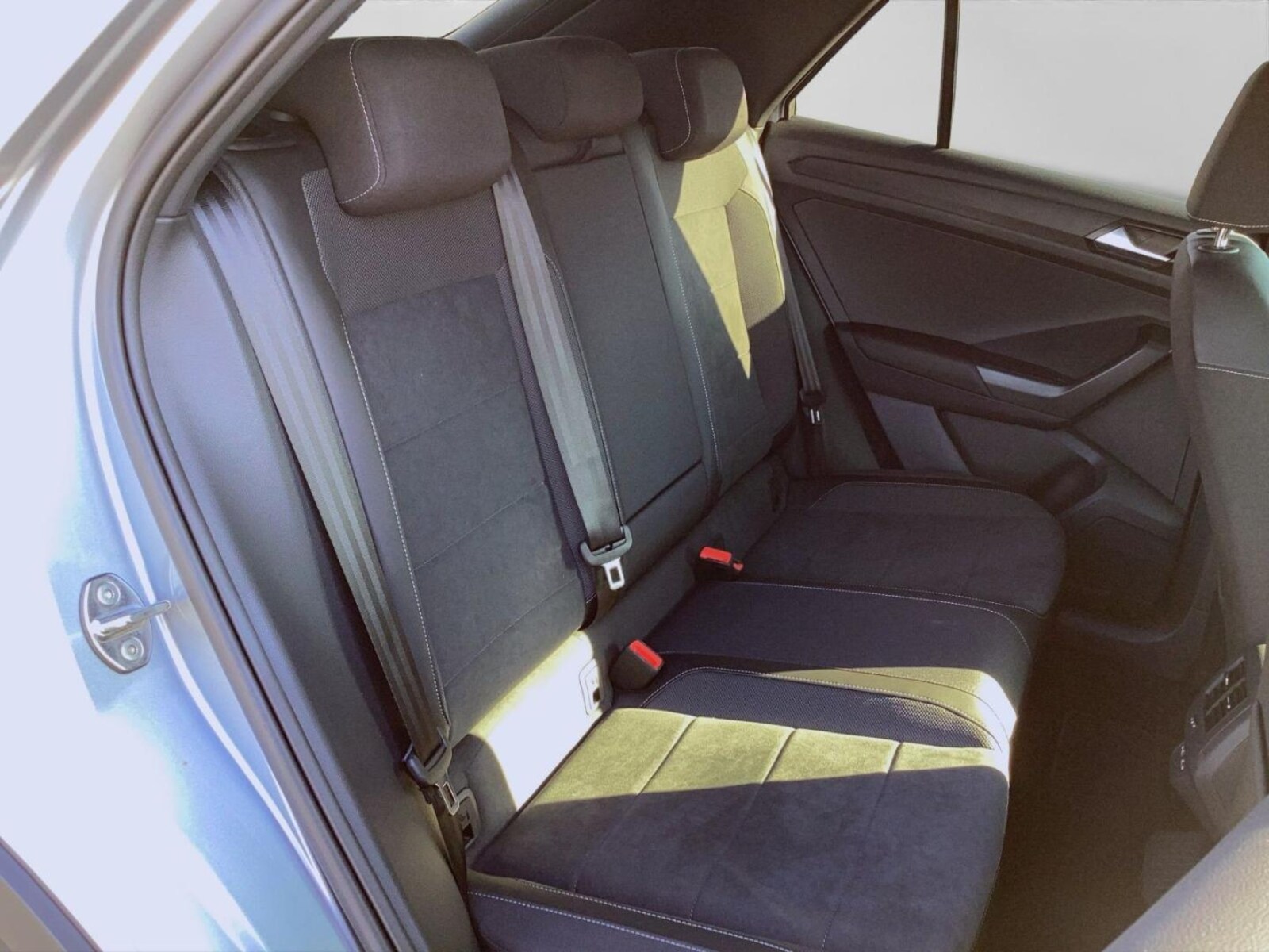 Volkswagen T-Roc – Bild 13