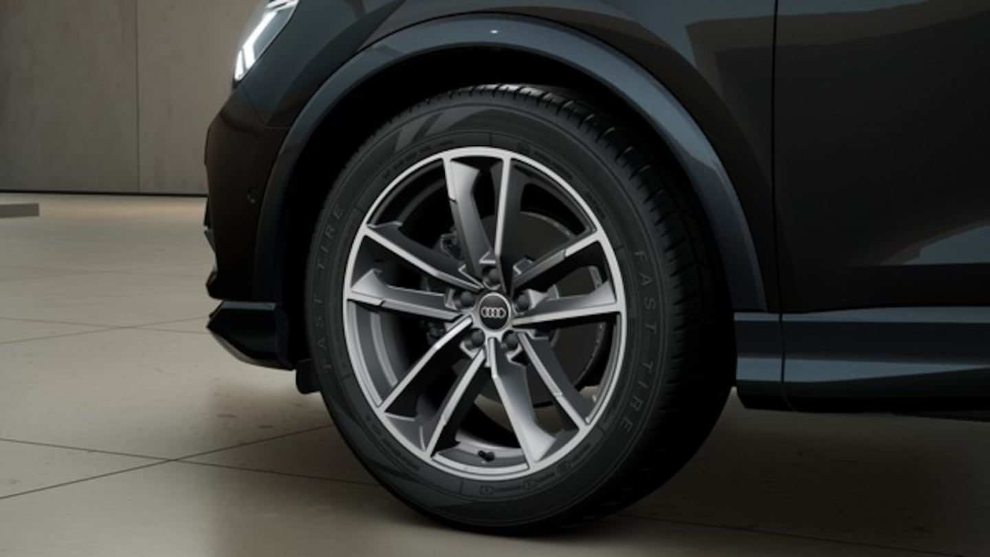 Bild über Audi Q3 TDI 110 kW S tronic - für weitere Informationen kontaktieren Sie den Audi Partner