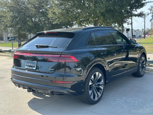 2026 Audi Q8