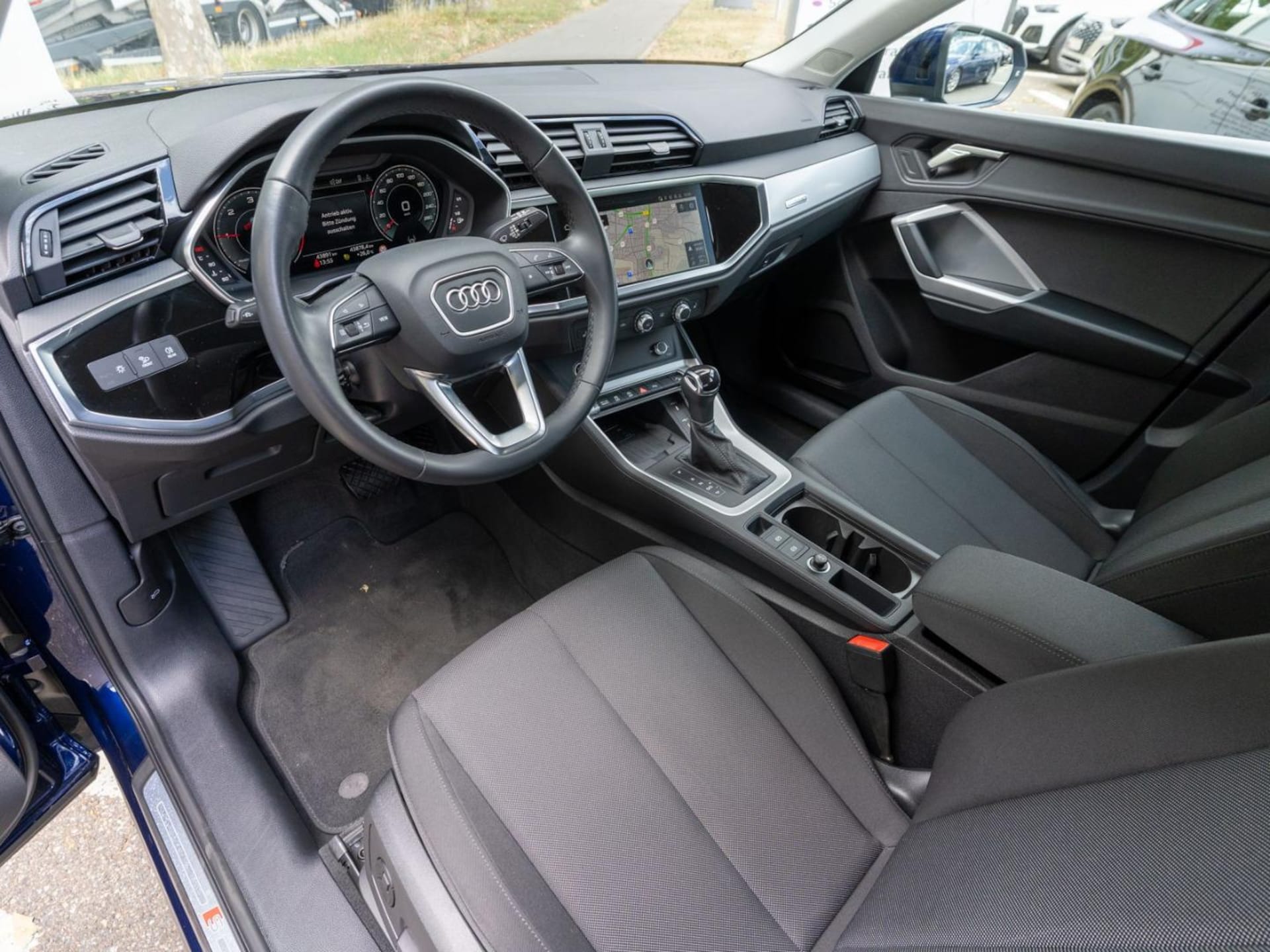 Audi Q3 Sportback S line