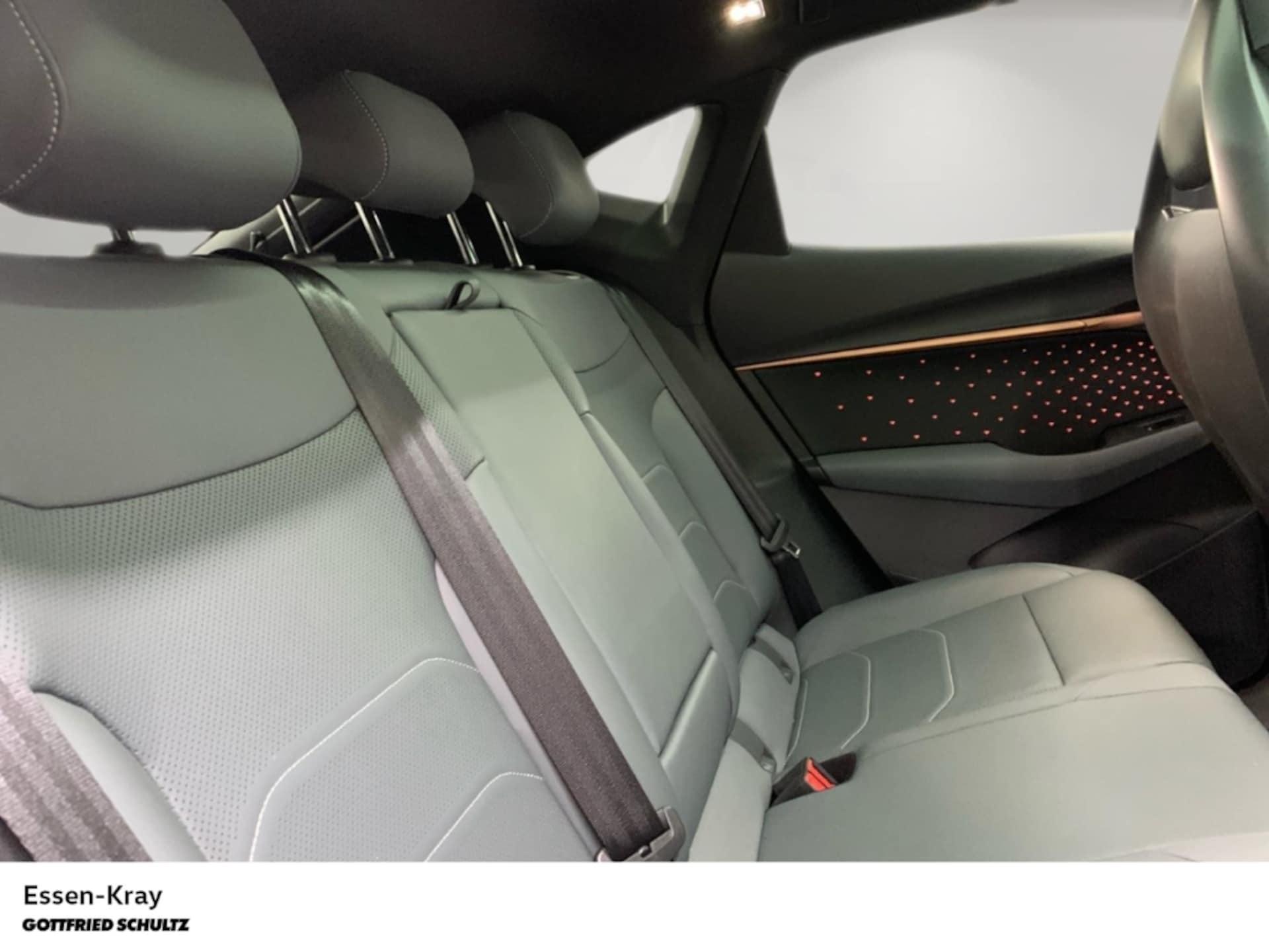 CUPRA Tavascan VZ