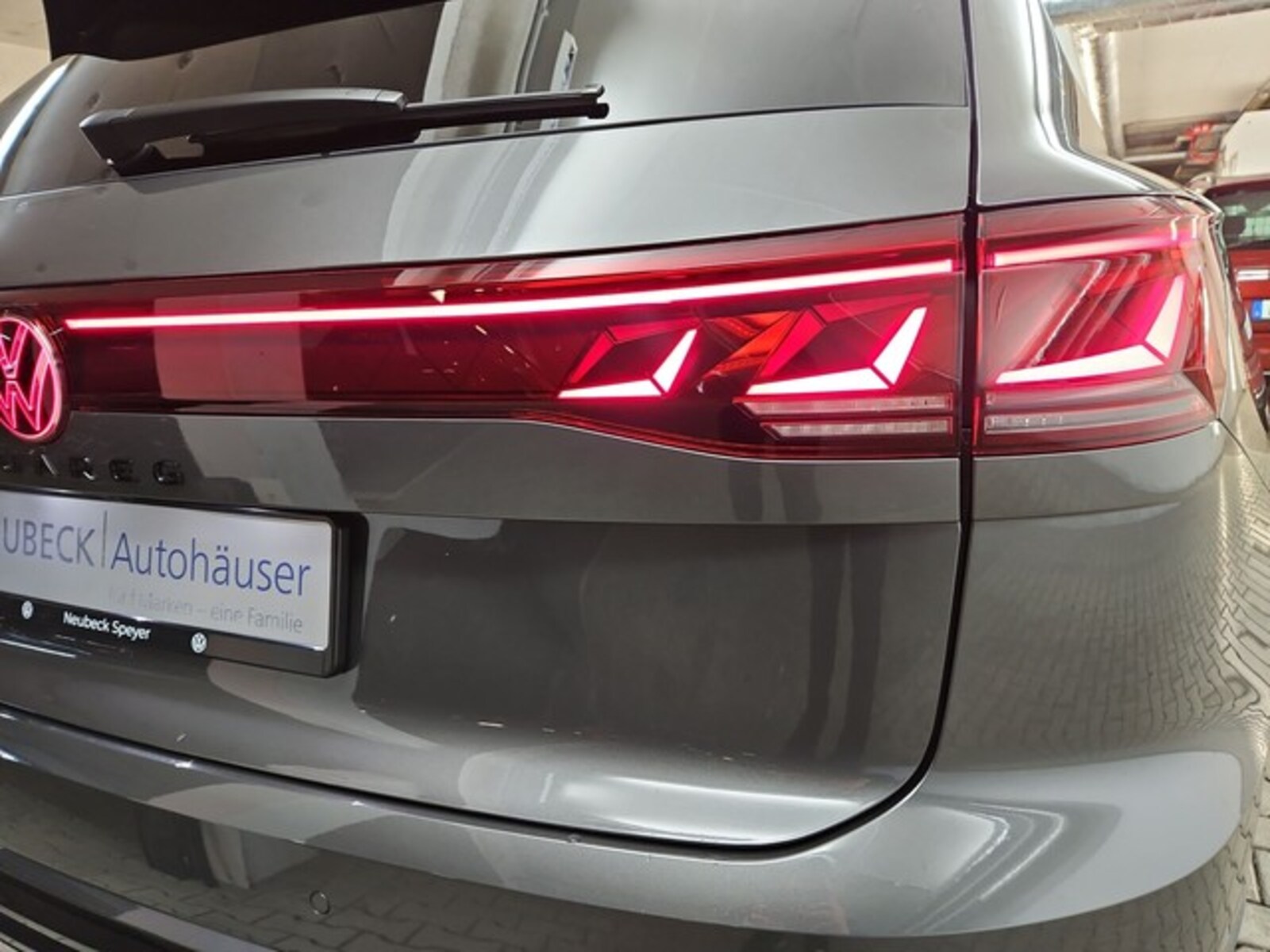Volkswagen Touareg – Bild 12