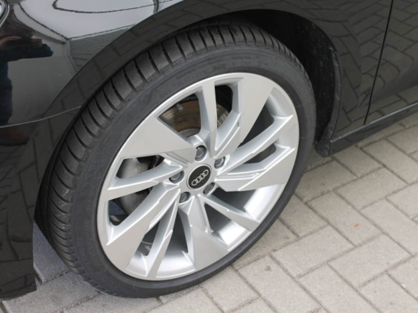 Bild über Audi A3 Limousine advanced 35 TDI S tronic - für weitere Informationen kontaktieren Sie den Audi Partner