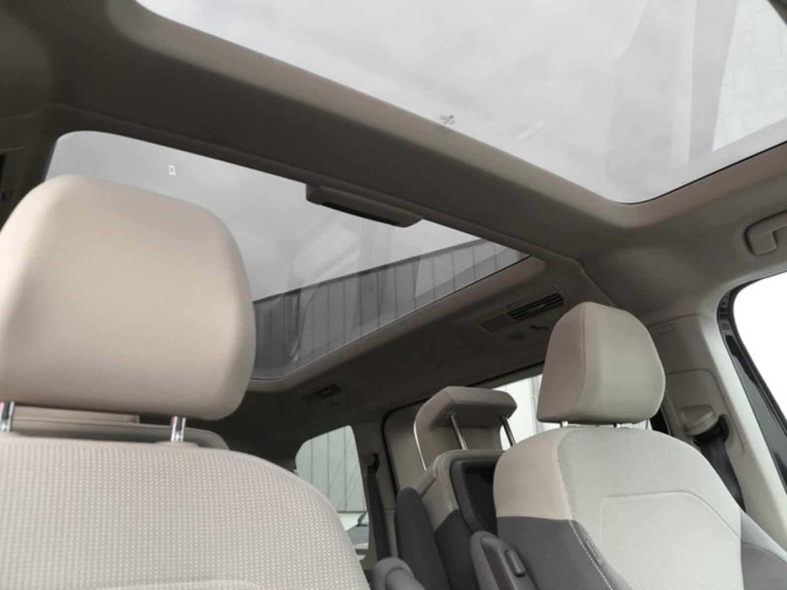 Volkswagen Multivan – Bild 11