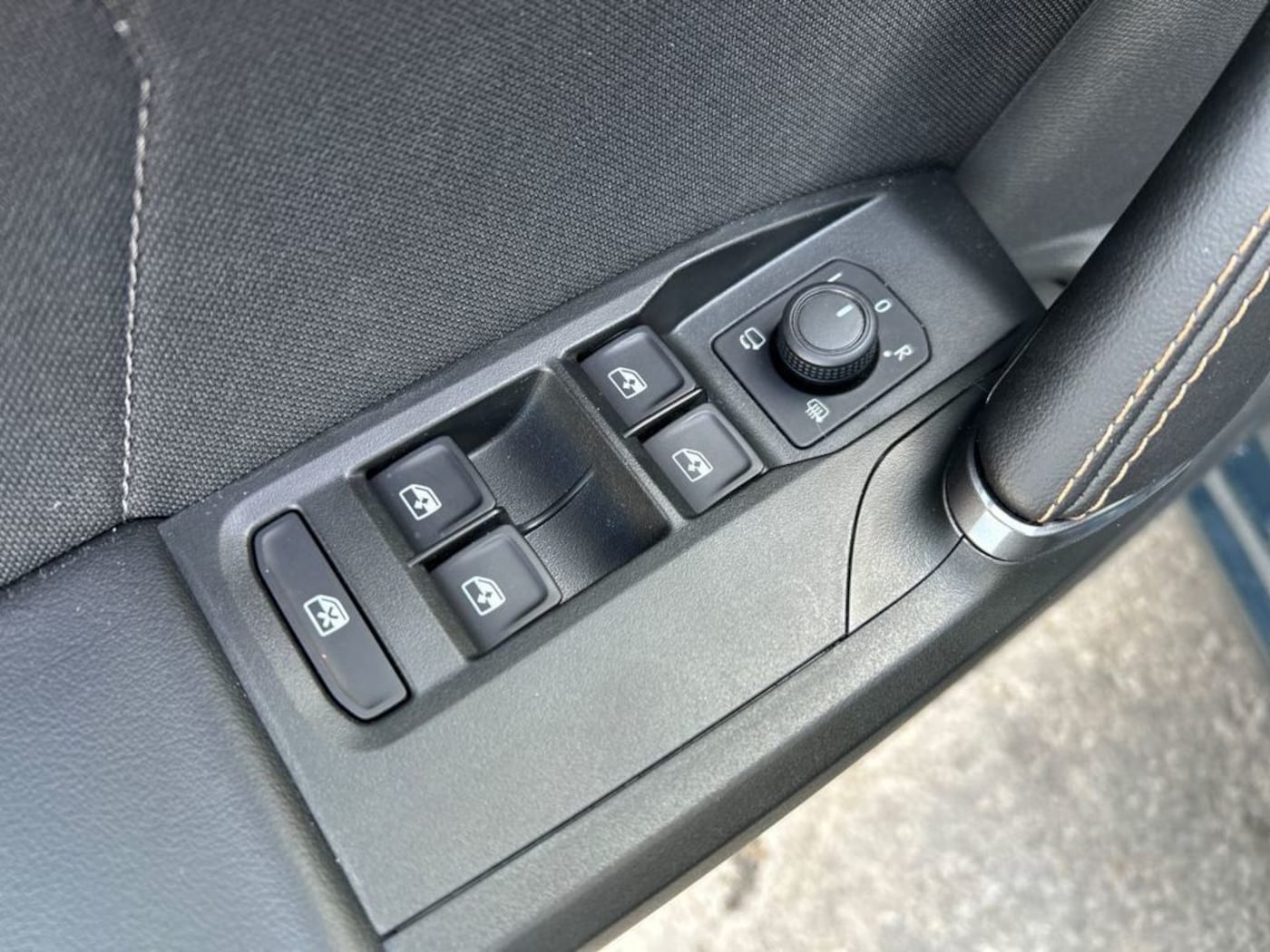 CUPRA Leon León 1.5 TSI e-Hybrid DSG 150 kW (204 CV) — photo 13