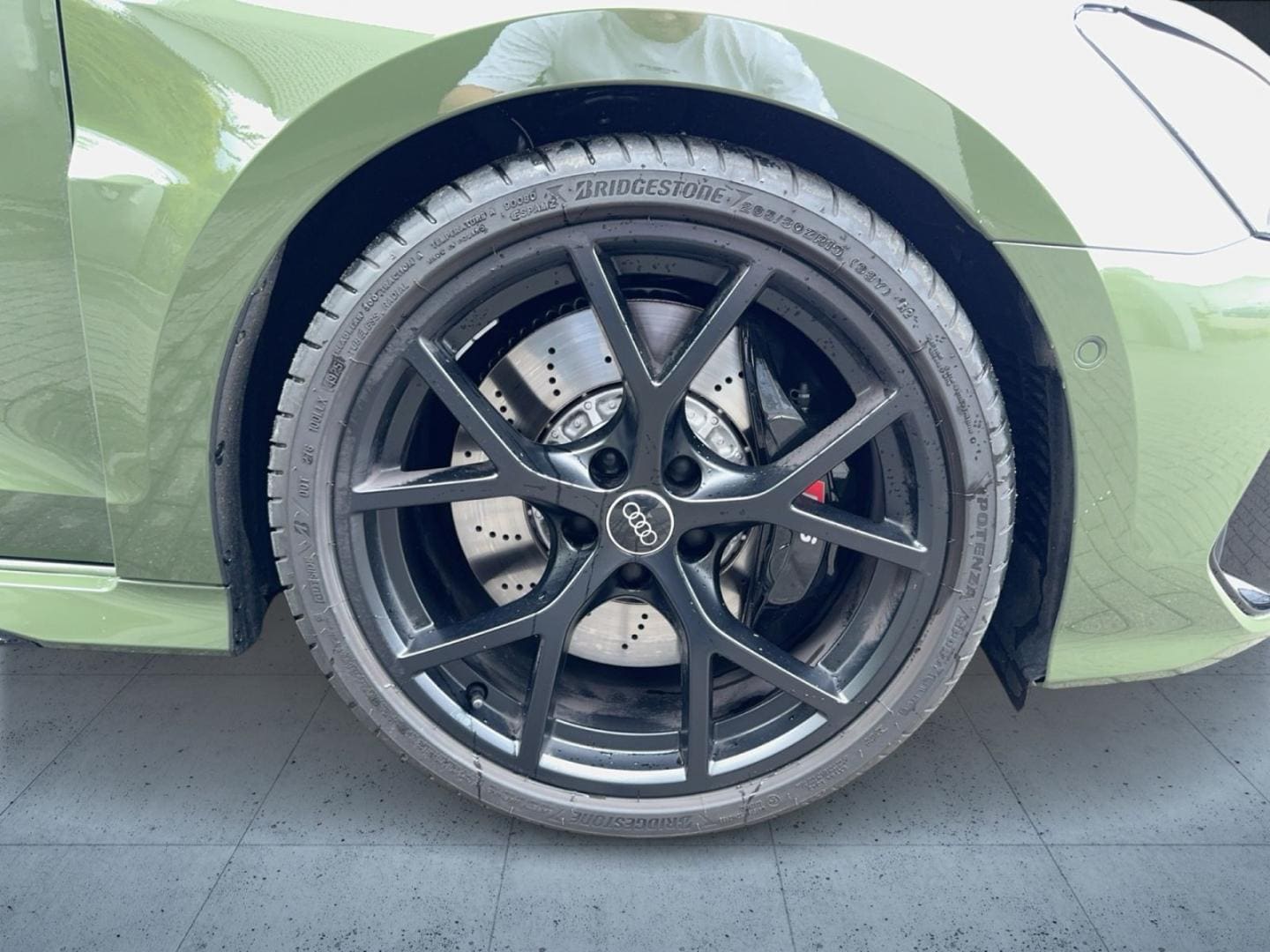 Bild über Audi RS 3 Sportback TFSI quattro 294 kW S tronic - für weitere Informationen kontaktieren Sie den Audi Partner