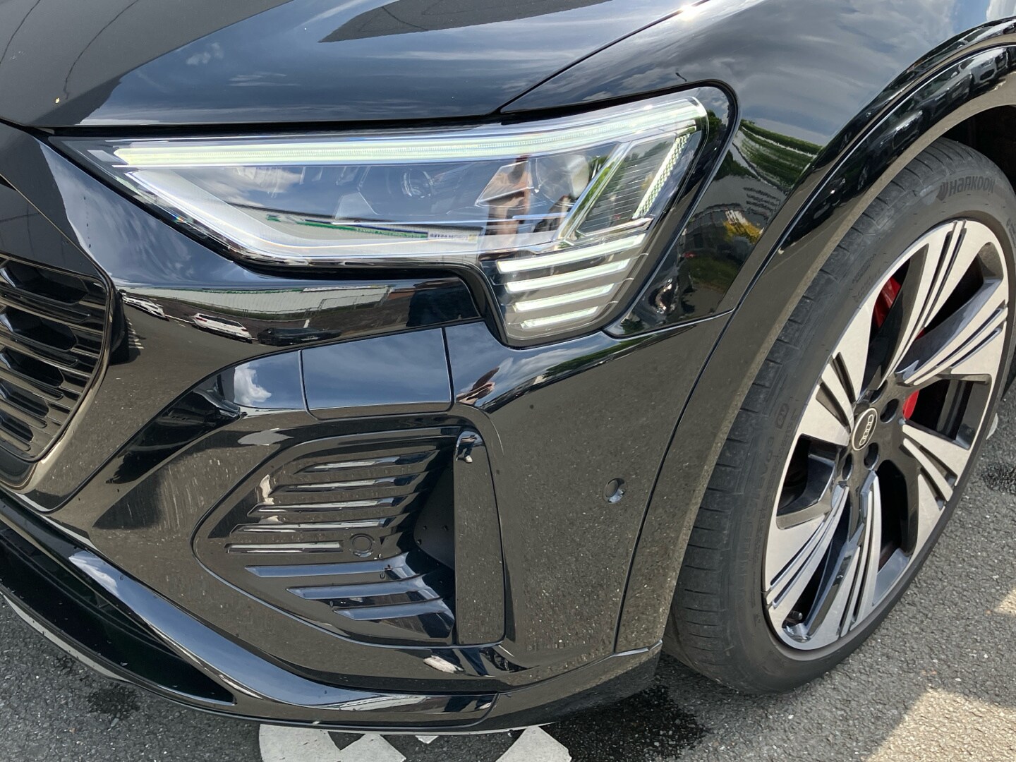 Image about Audi Q8 Sportback e-tron S line 55 e-tron quattro