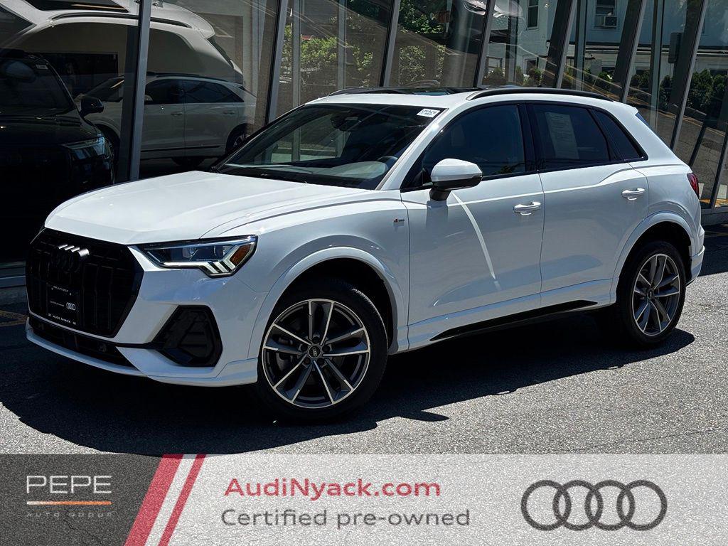 2024 Audi Q3 45 TFSI S Line Premium Plus quattro's photo