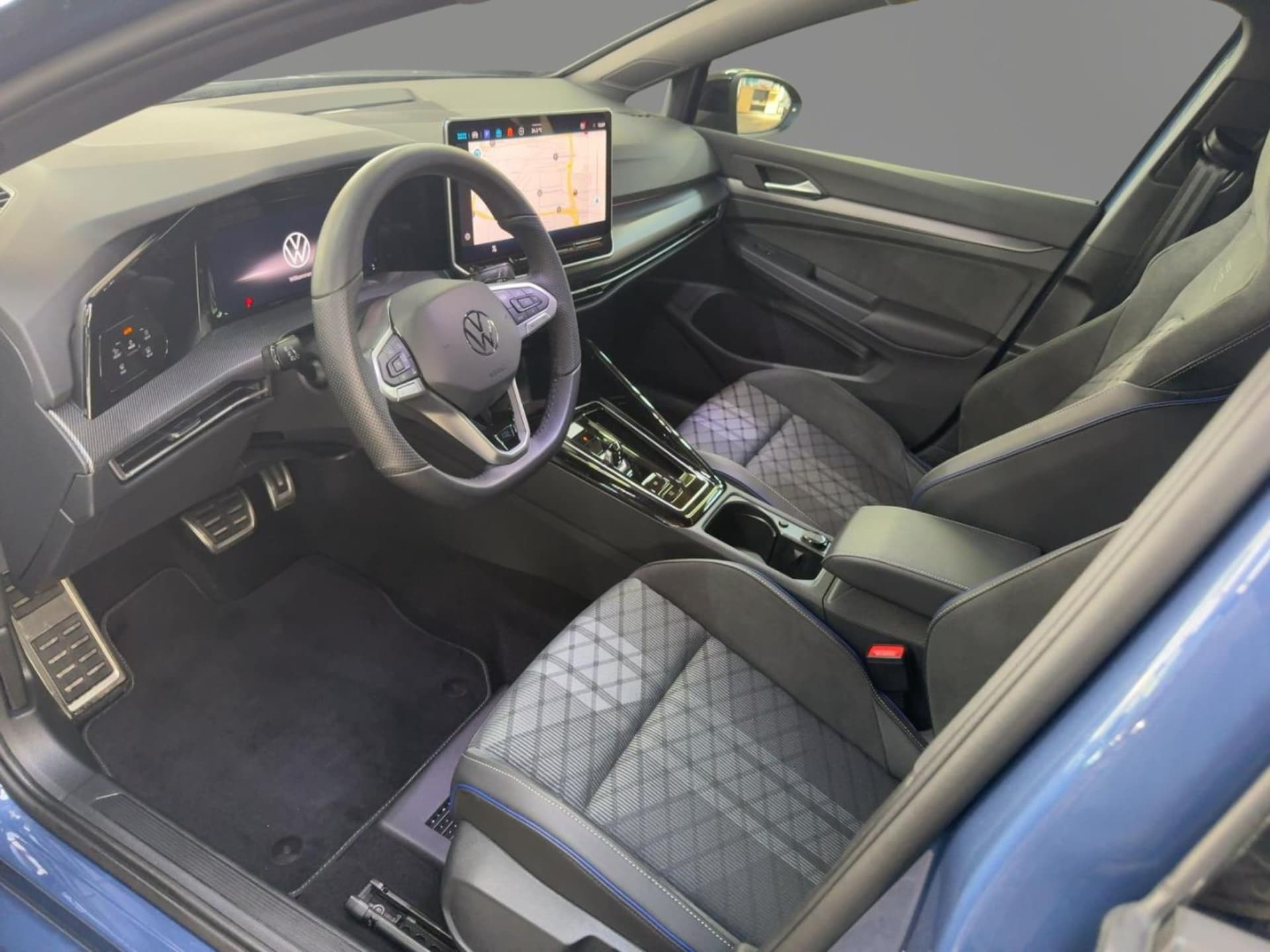 Volkswagen Golf R-Line