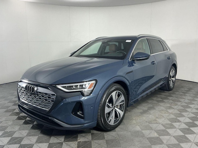 2024 Audi Q8 e-tron