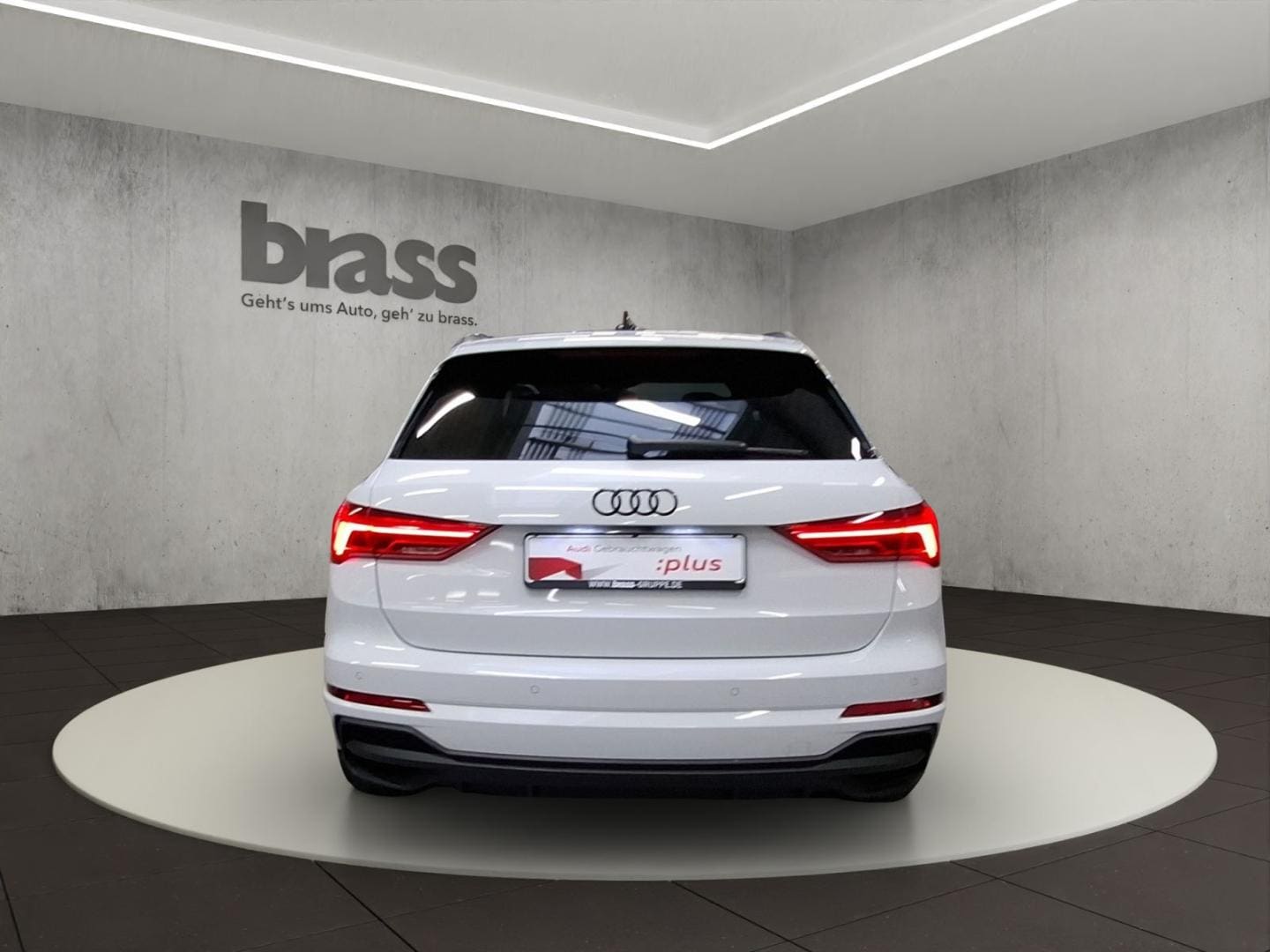 Bild über Audi Q3 S line 35 TDI S tronic - für weitere Informationen kontaktieren Sie den Audi Partner