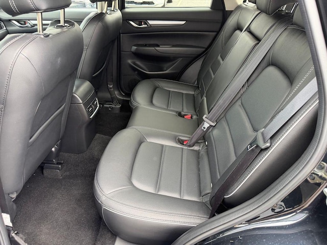 2025 Mazda CX-5 S Preferred package - Photo 21