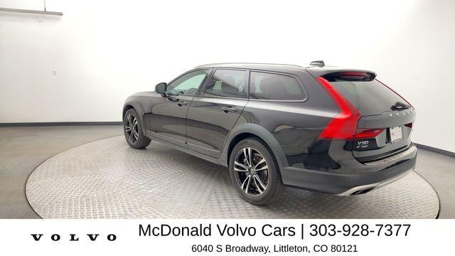 2018 Volvo V90 Cross Country