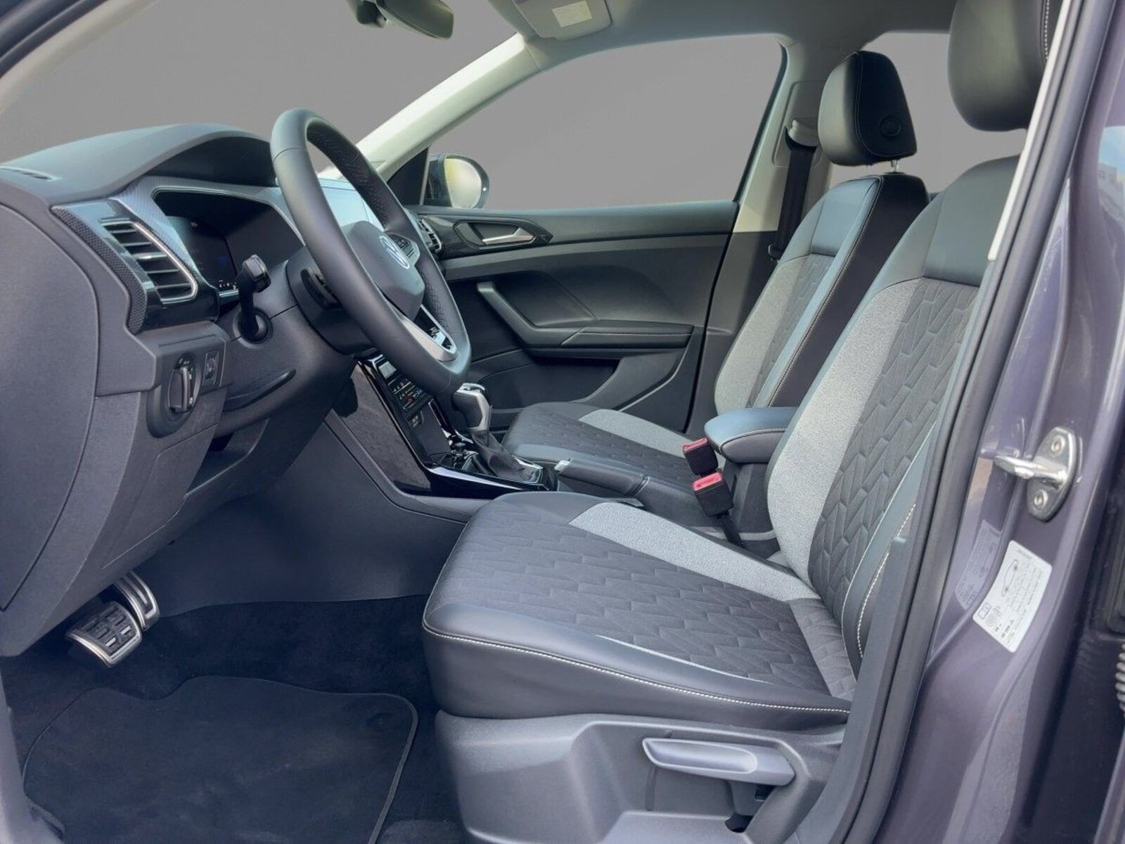 Volkswagen T-Cross – Bild 7