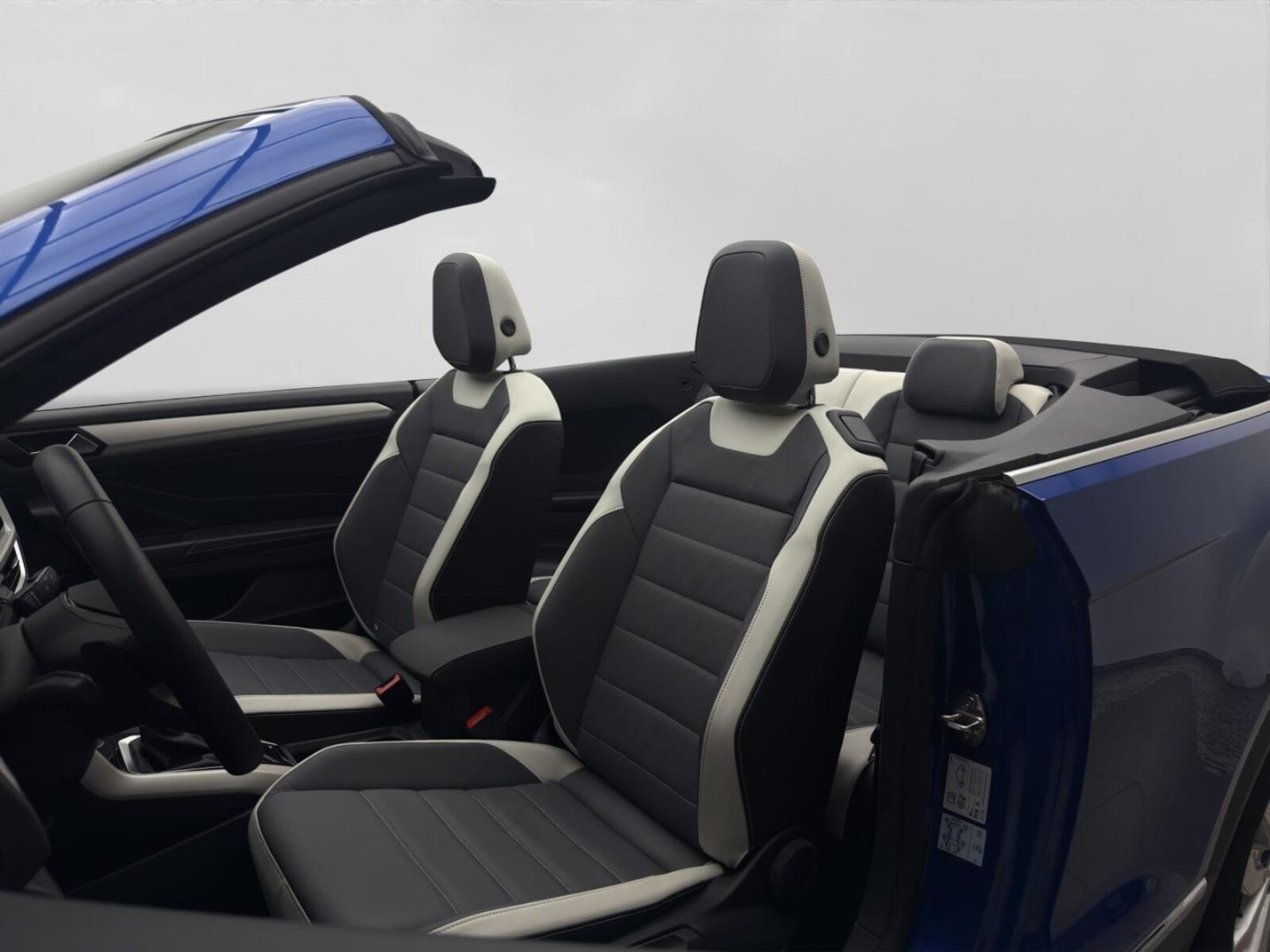 Volkswagen T-Roc Cabriolet – Bild 18