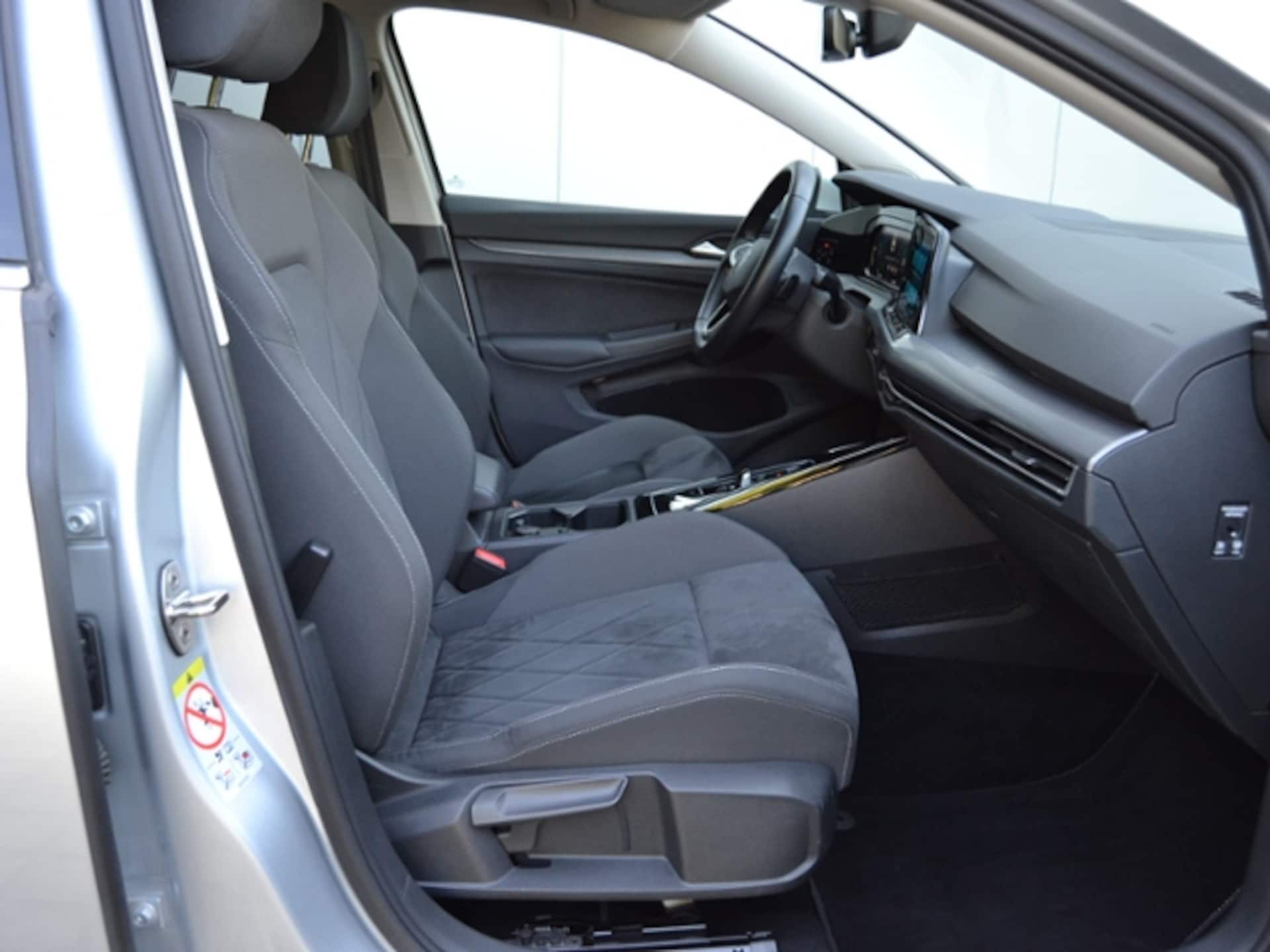 Volkswagen Golf Variant Style