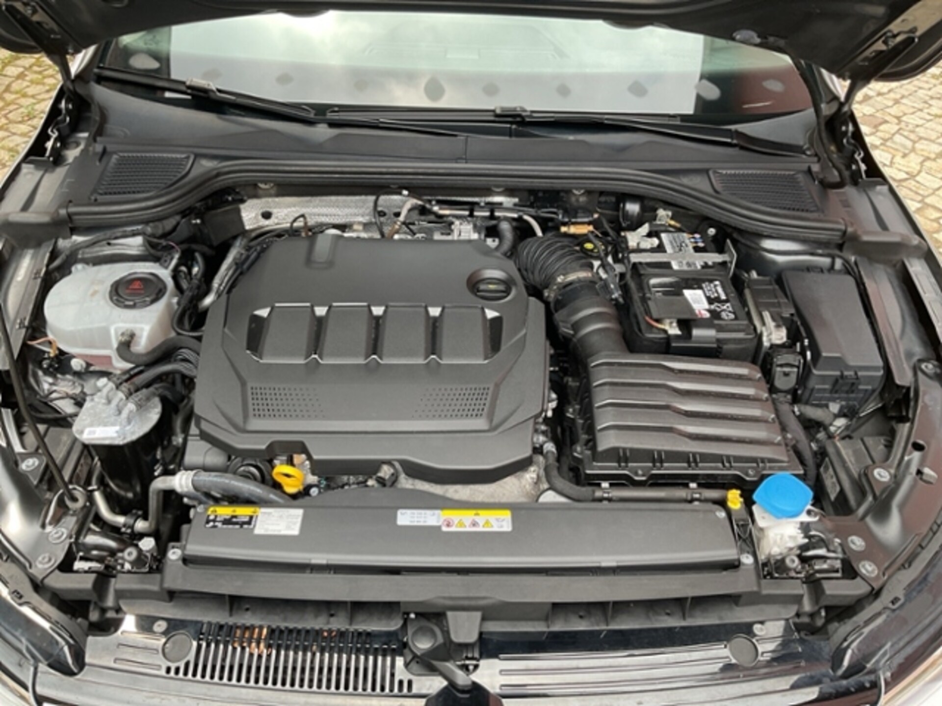 Volkswagen Golf Variant Life