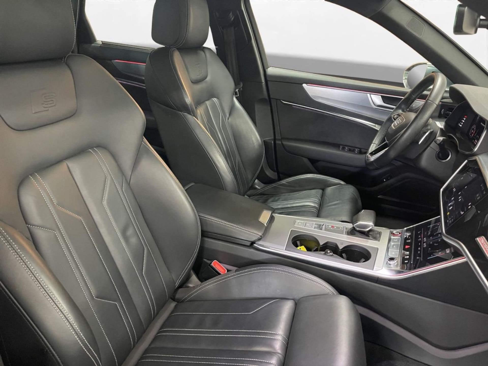 Audi S6 Avant
