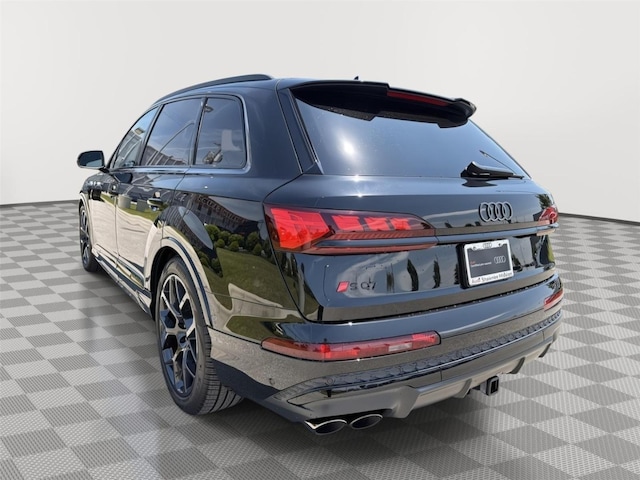 2025 Audi SQ7