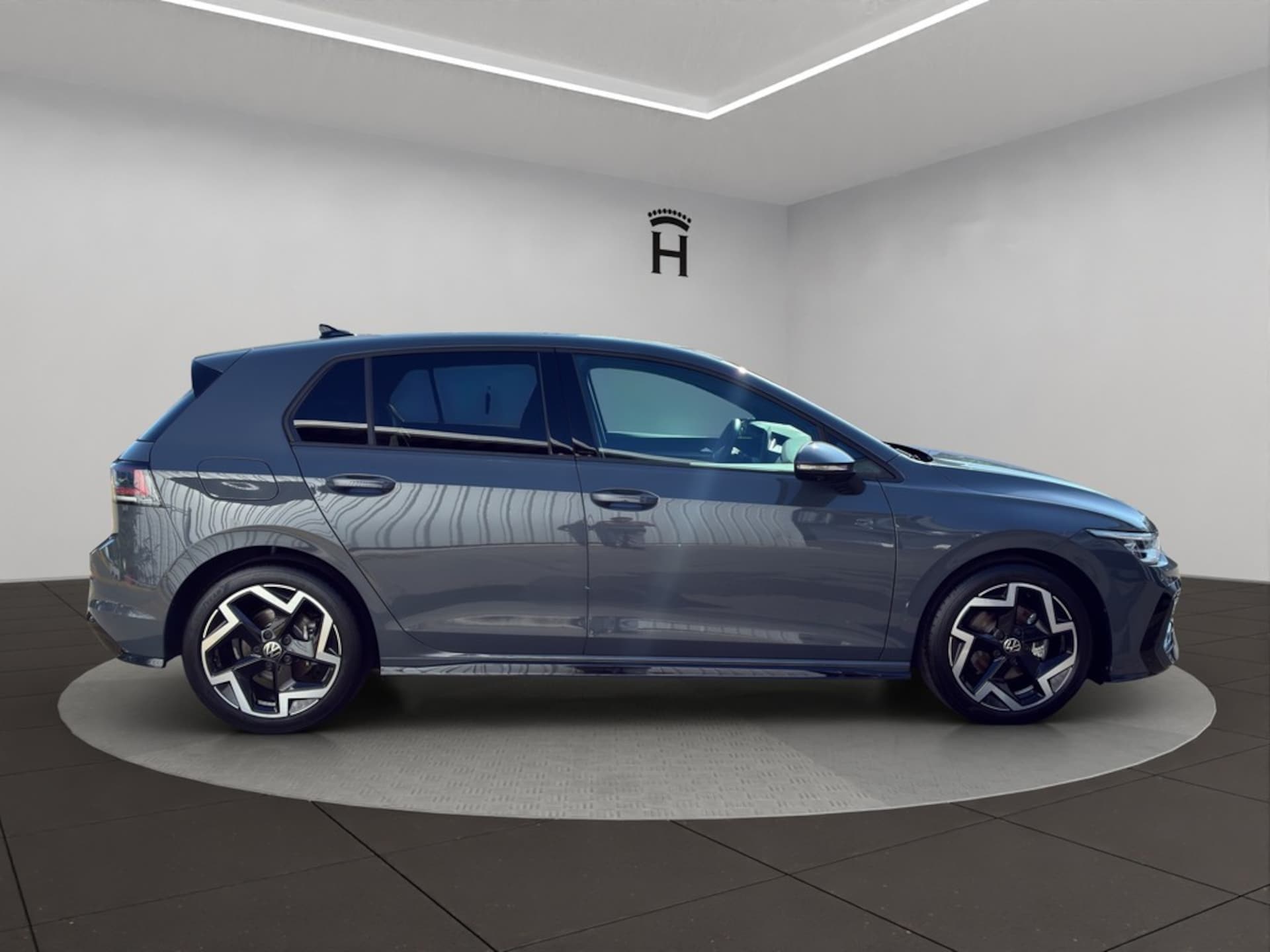 Volkswagen Golf R-Line
