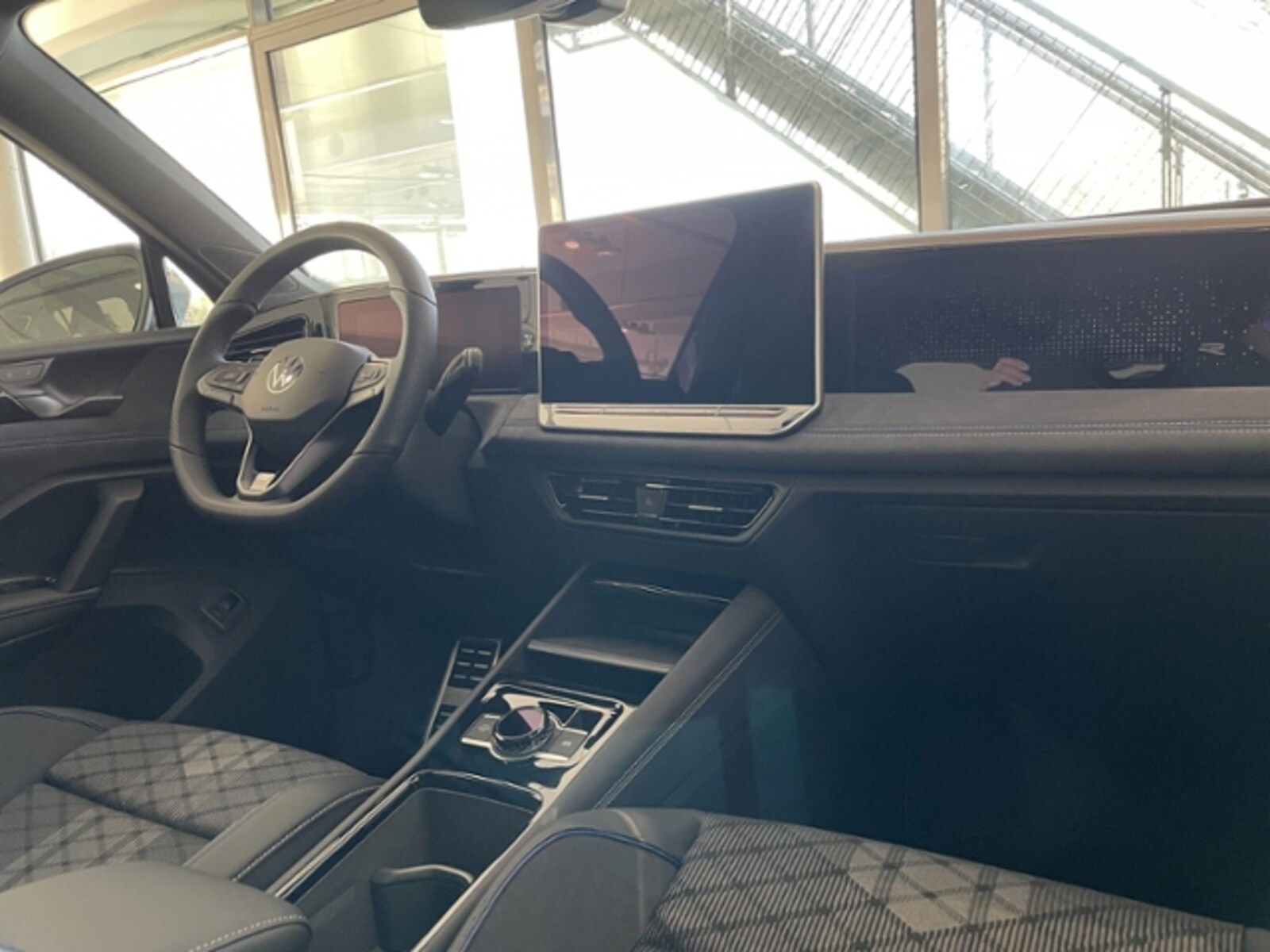 Volkswagen Tiguan – Bild 8