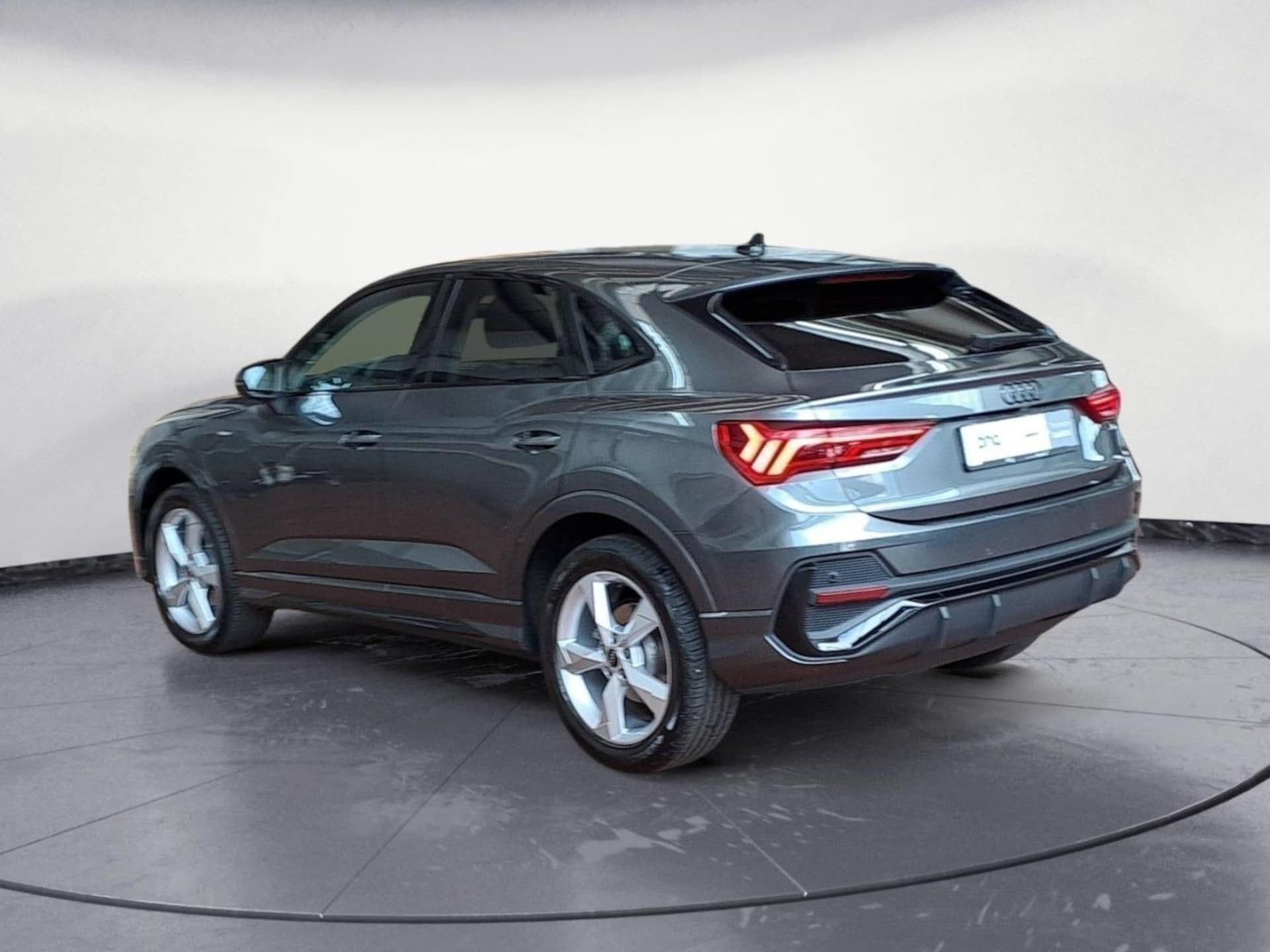 Audi Q3 Sportback S line