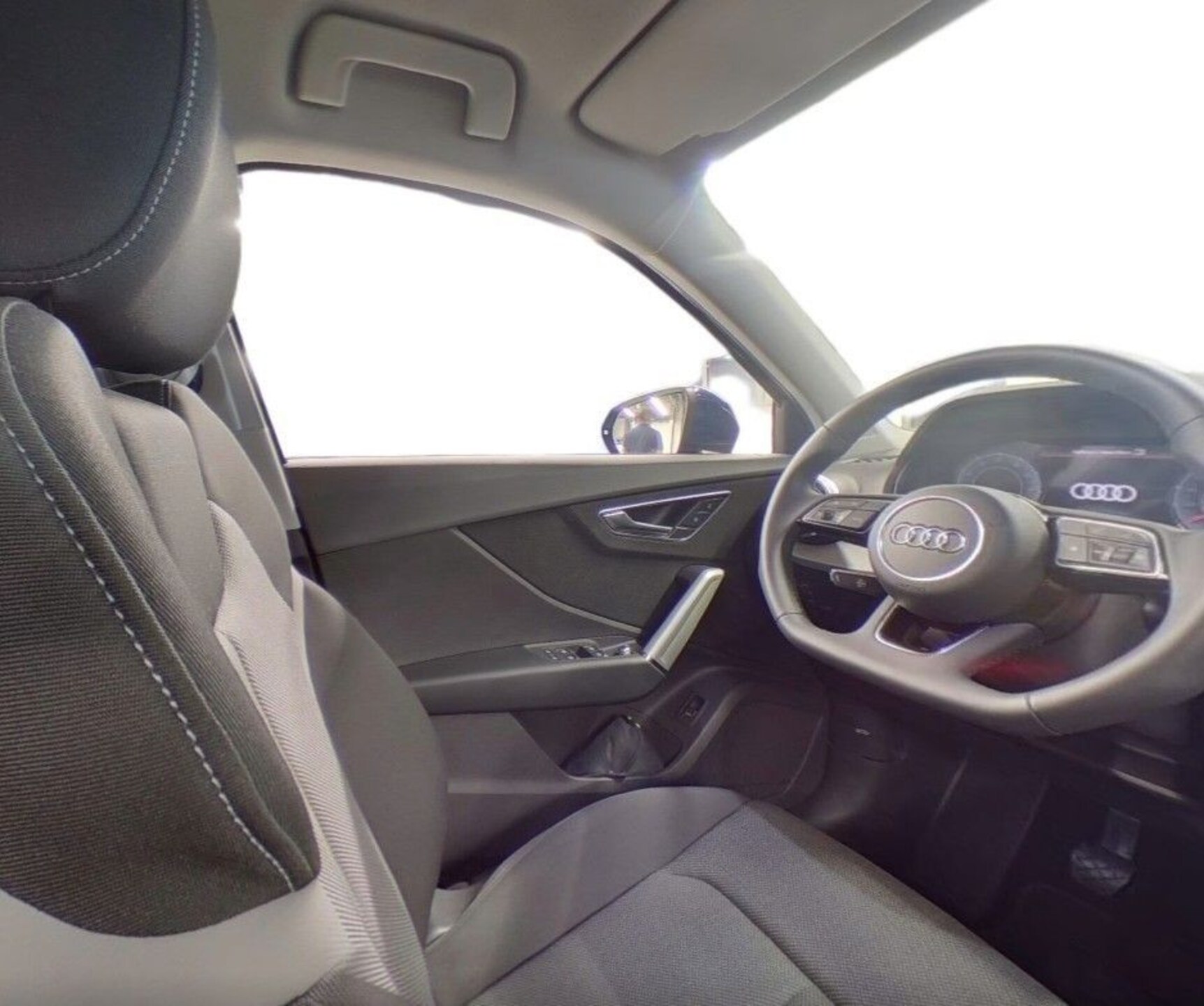 Audi Q2 S line