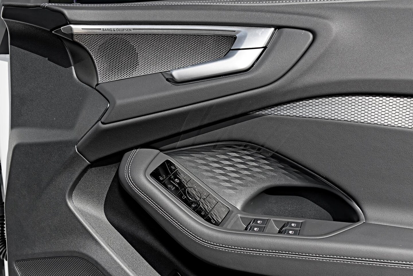 Image about Audi A5 Sedan TFSI e e-hybrid quattro 270 kW S tronic