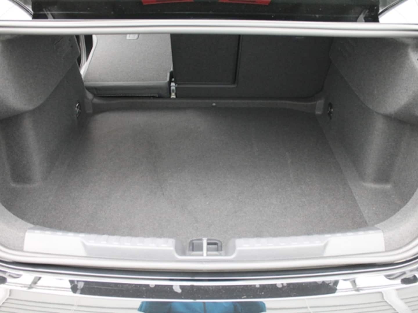Bild über Audi A3 Limousine advanced 35 TDI S tronic - für weitere Informationen kontaktieren Sie den Audi Partner