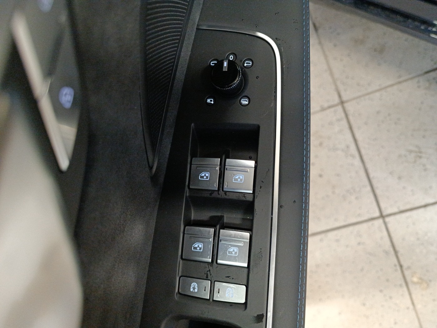 Image about Audi A8 50 TDI quattro tiptronic