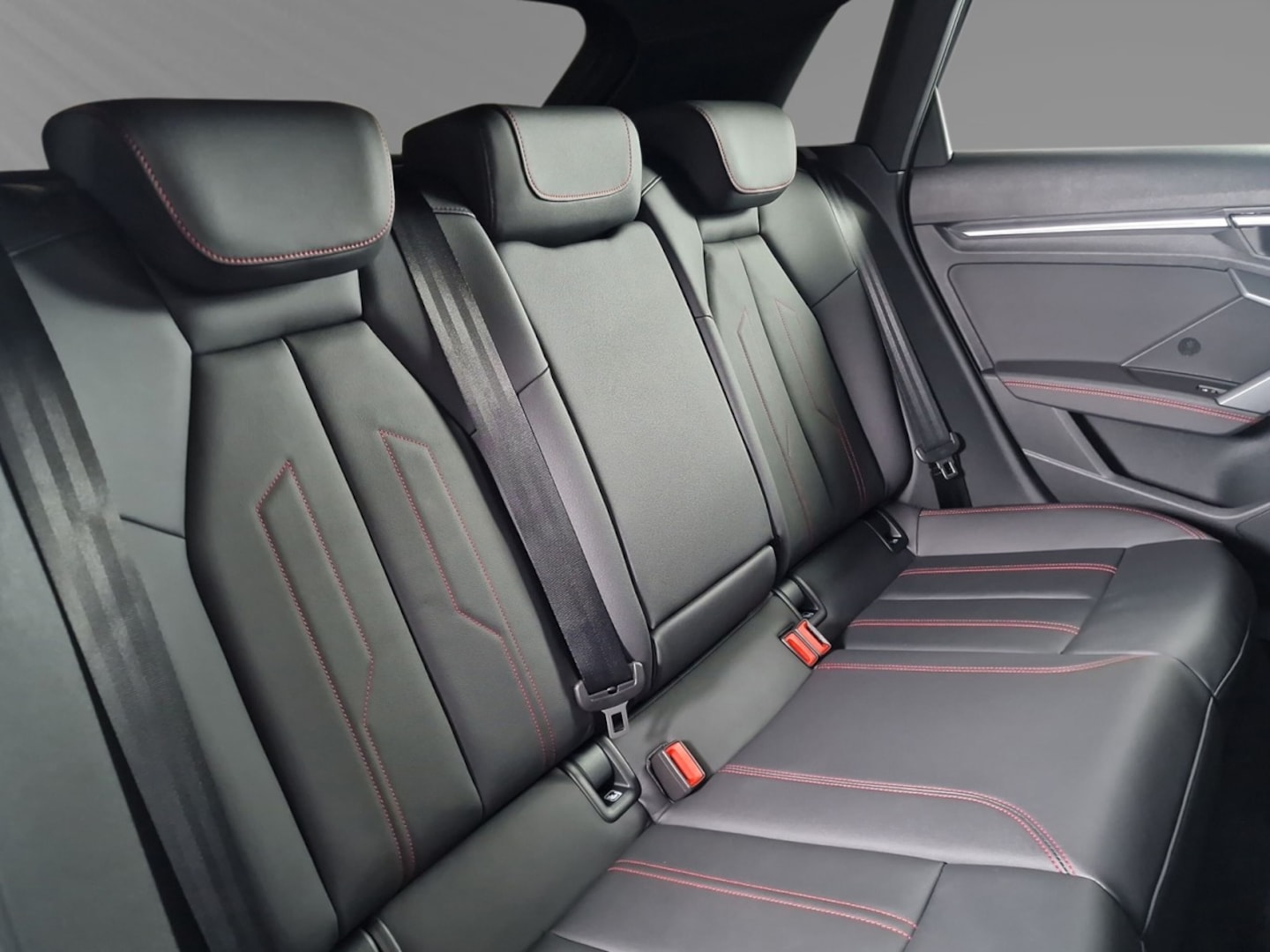 Bild über Audi A3 Sportback advanced 35 TFSI S tronic - für weitere Informationen kontaktieren Sie den Audi Partner