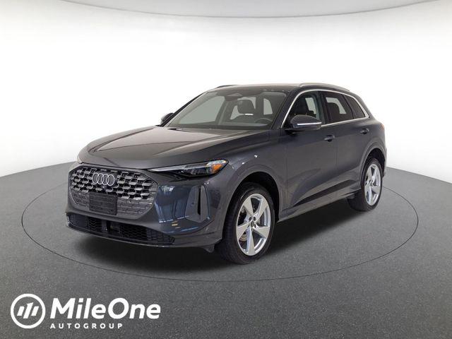 2025 Audi Q5 40 Premium Plus's photo