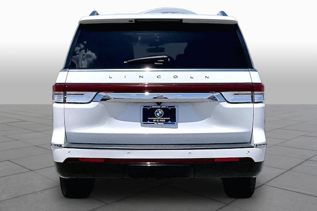 2023 Lincoln Navigator